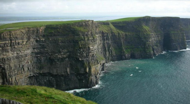 cliffs_of_moher_burren_west_coast.jpg